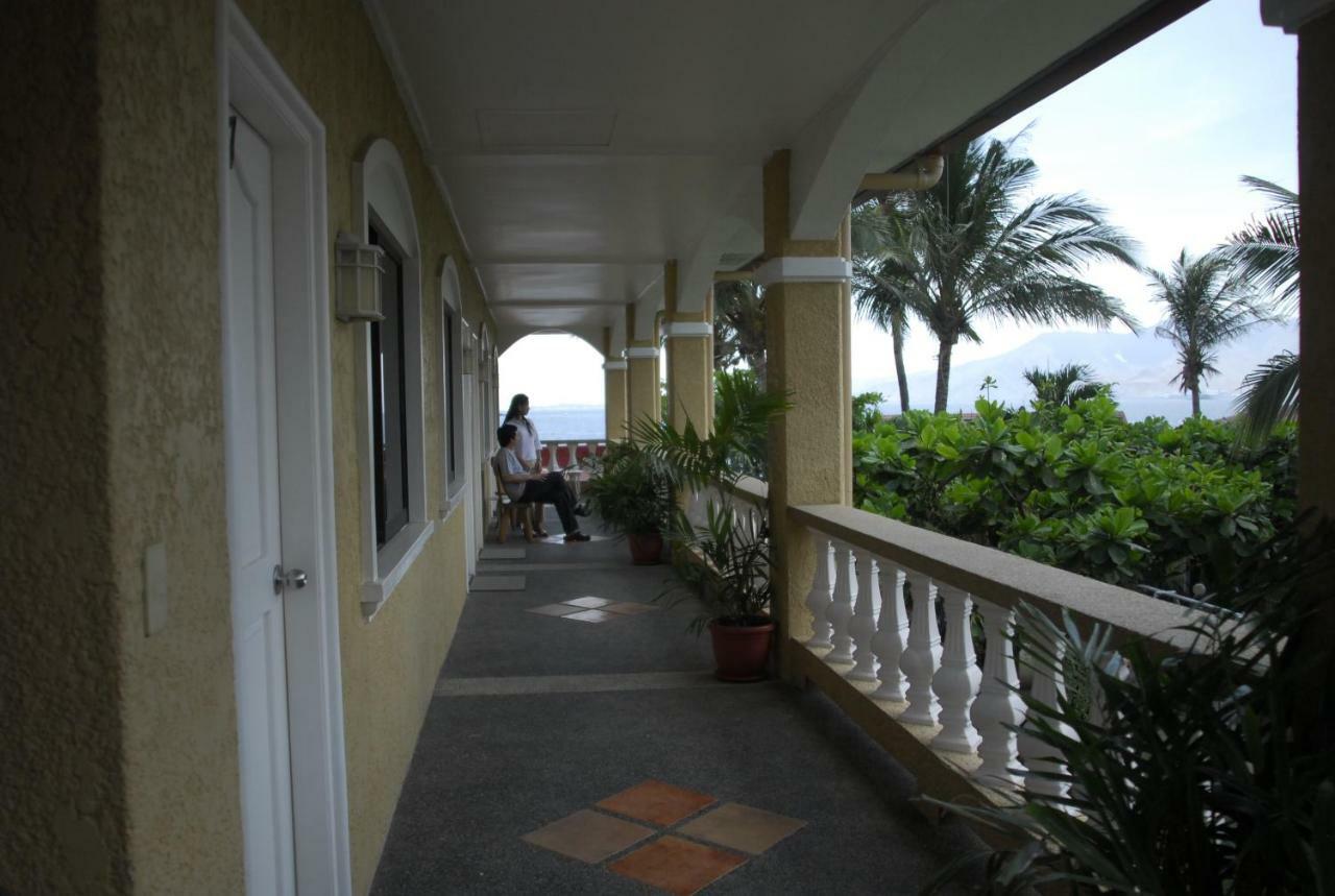 Playa Papagayo Beach Inn Olongapo Exterior photo